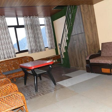 Hotel Mountain View And Rooftop Restaurant Pithorāgarh Exteriér fotografie